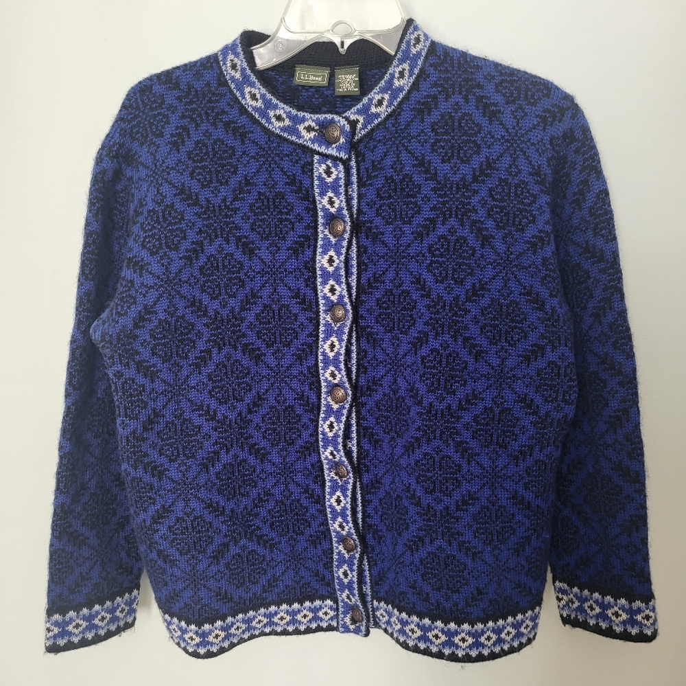 Vintage L.L. Bean Women Nordic Fair Isle Merino Wool Cardigan Sweater‎ Large